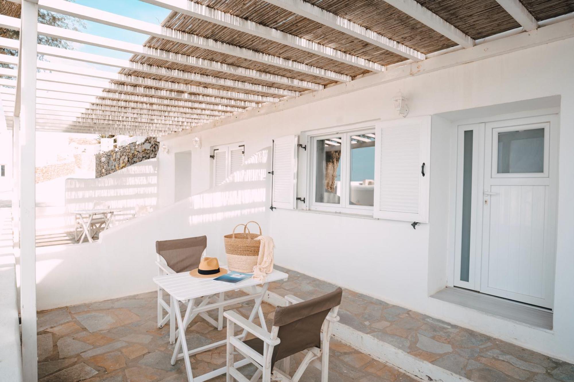 With-Inn Mykonos Suites Tourlos Exterior photo
