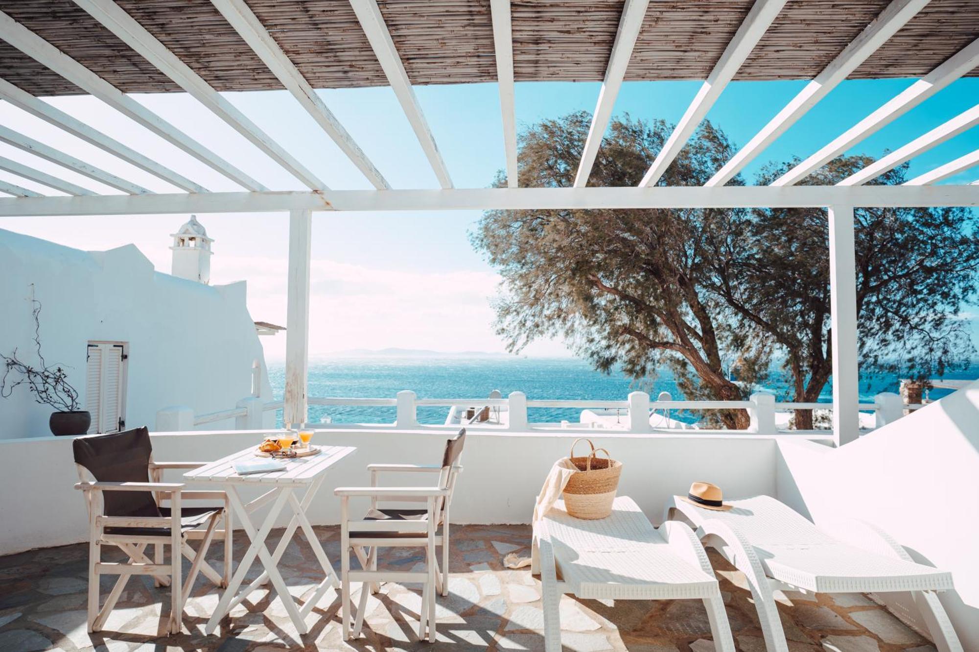 With-Inn Mykonos Suites Tourlos Exterior photo