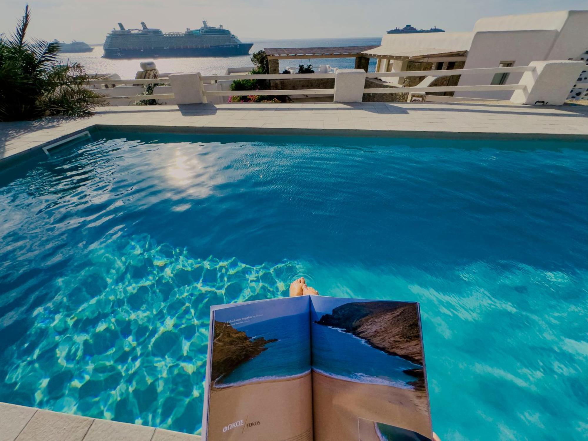 With-Inn Mykonos Suites Tourlos Exterior photo