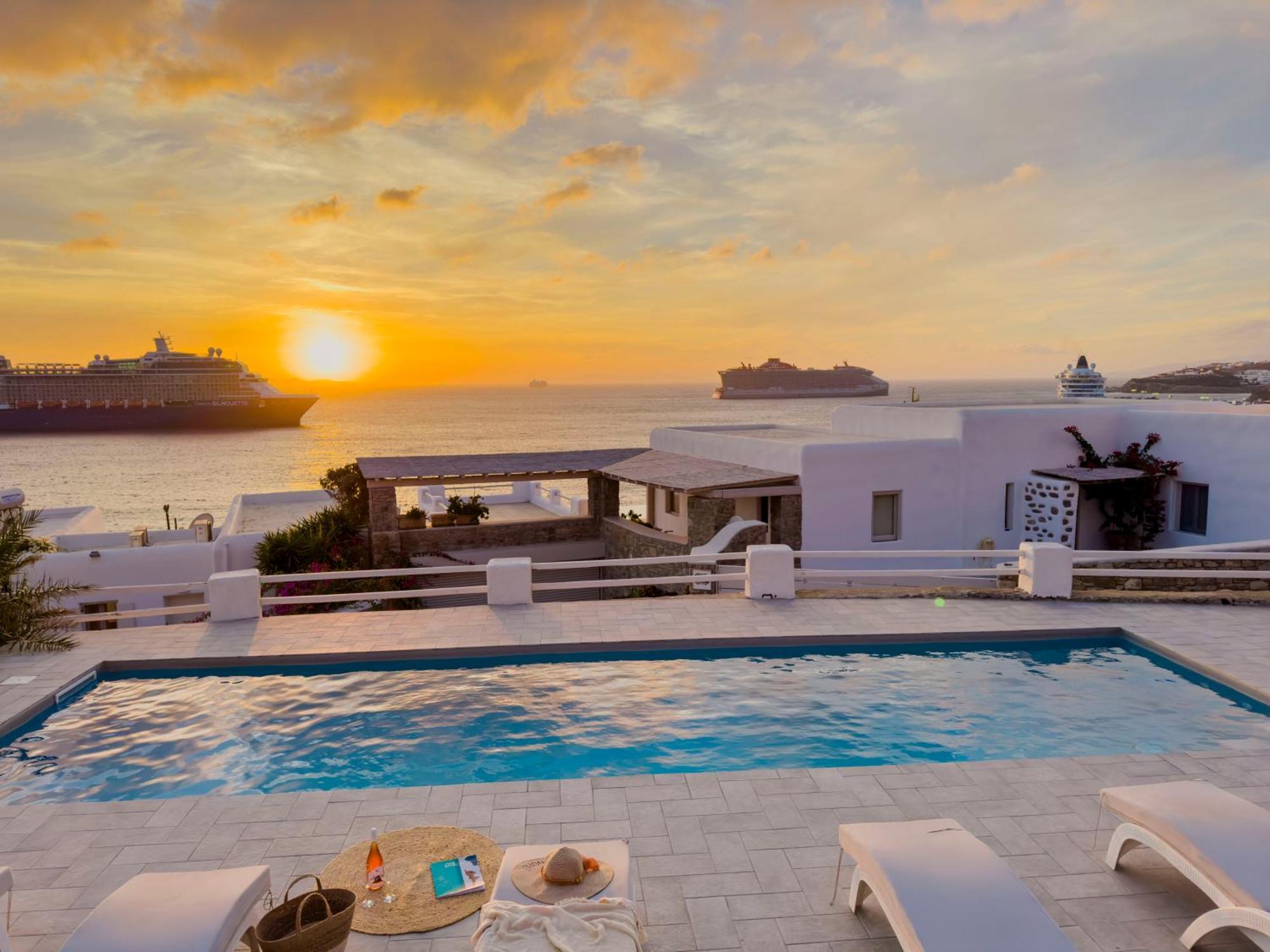 With-Inn Mykonos Suites Tourlos Exterior photo
