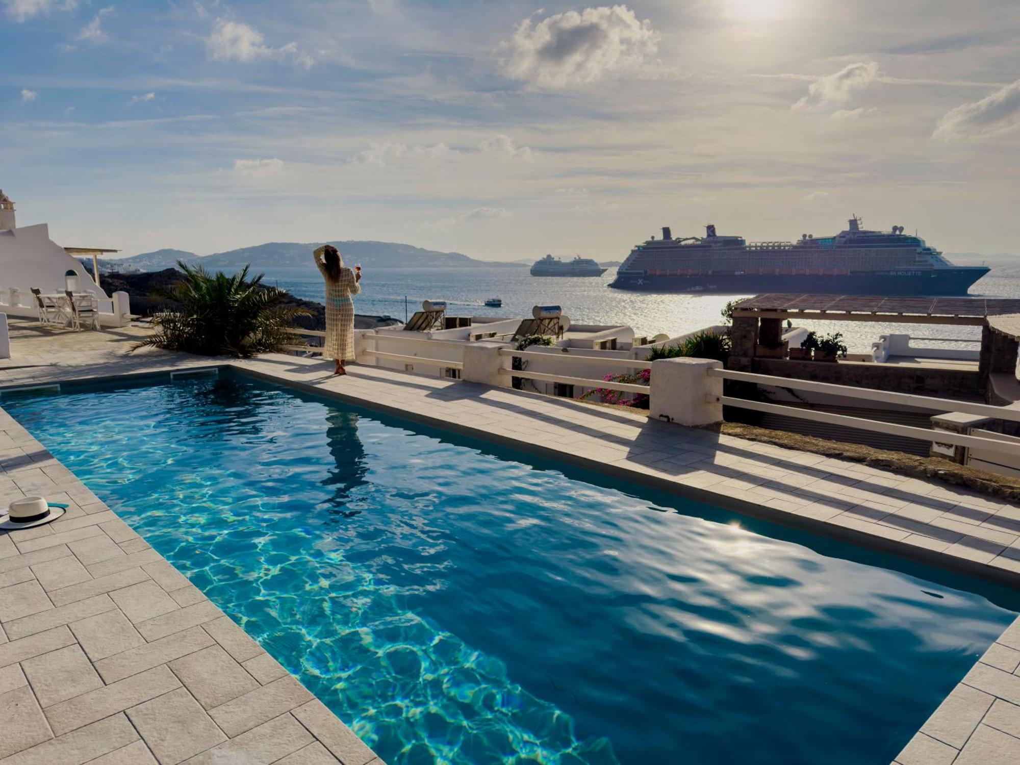 With-Inn Mykonos Suites Tourlos Exterior photo