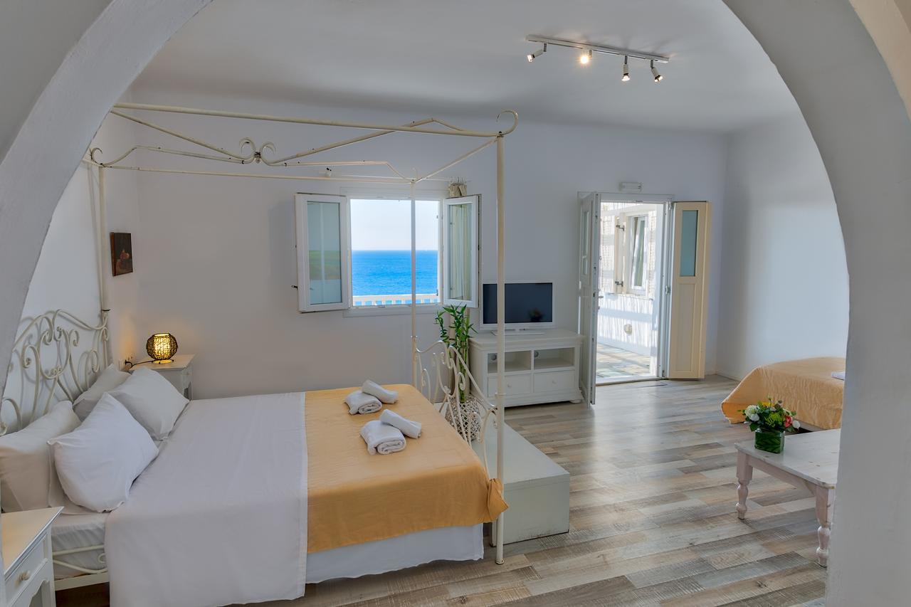 With-Inn Mykonos Suites Tourlos Exterior photo